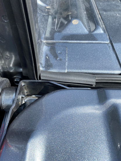 ESI Ultimate Tailgate Seal with Taper Seal Compatible with Nissan Titan